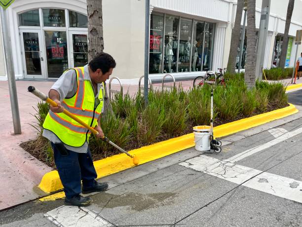 exterior painting
painting
curb visibility